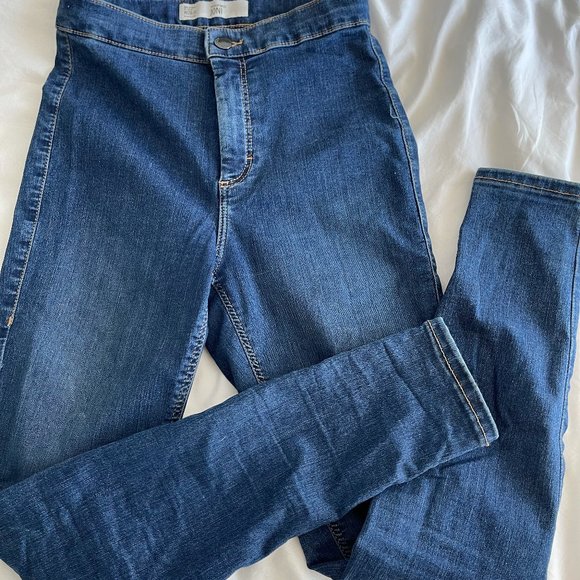 Jeans - Picture 2 of 4